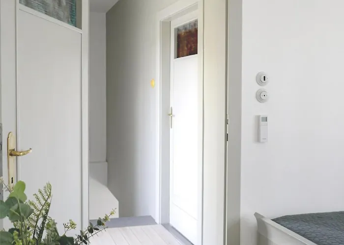 Bronz25 A Velencei-tonal