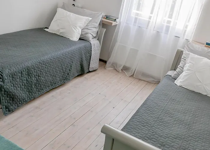 Bronz25 A Velencei-tonal * Gárdony