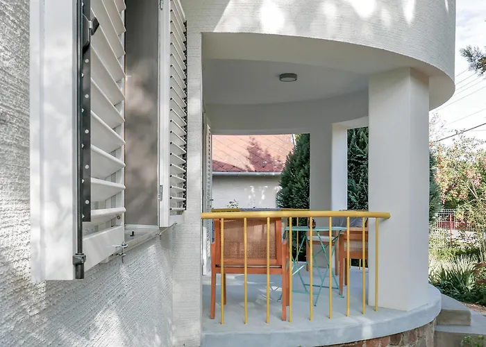 Bronz25 A Velencei-tonal וילה Gárdony