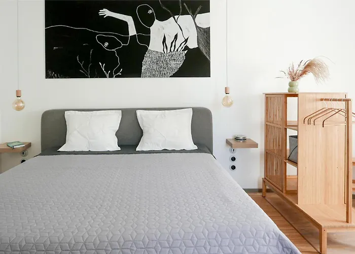 Bronz25 A Velencei-tonal